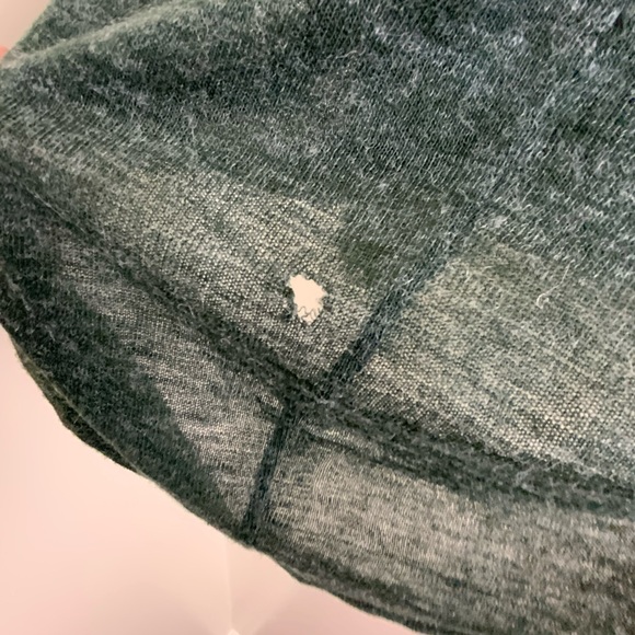 Kirra Swoop Neck Long Sleeve Top W/ Pocket - Picture 3 of 4